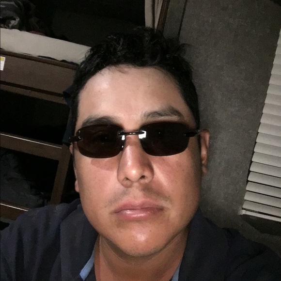 Meet your Posher, Marco - Picture 1 of 1